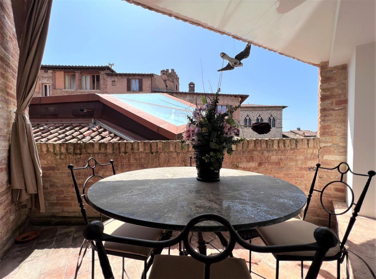Il Terrazzo Di Tolomei Сиена Экстерьер фото